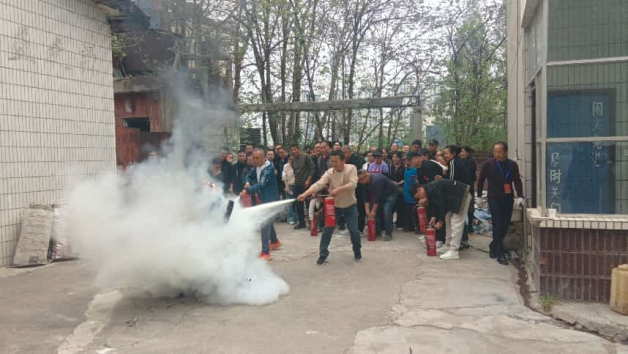 科技园公司联合保卫处开展承租户消防安全培训