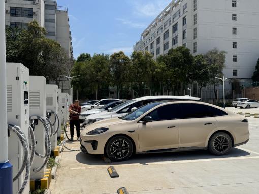 西安西农果树研究所停车场项目建成运营